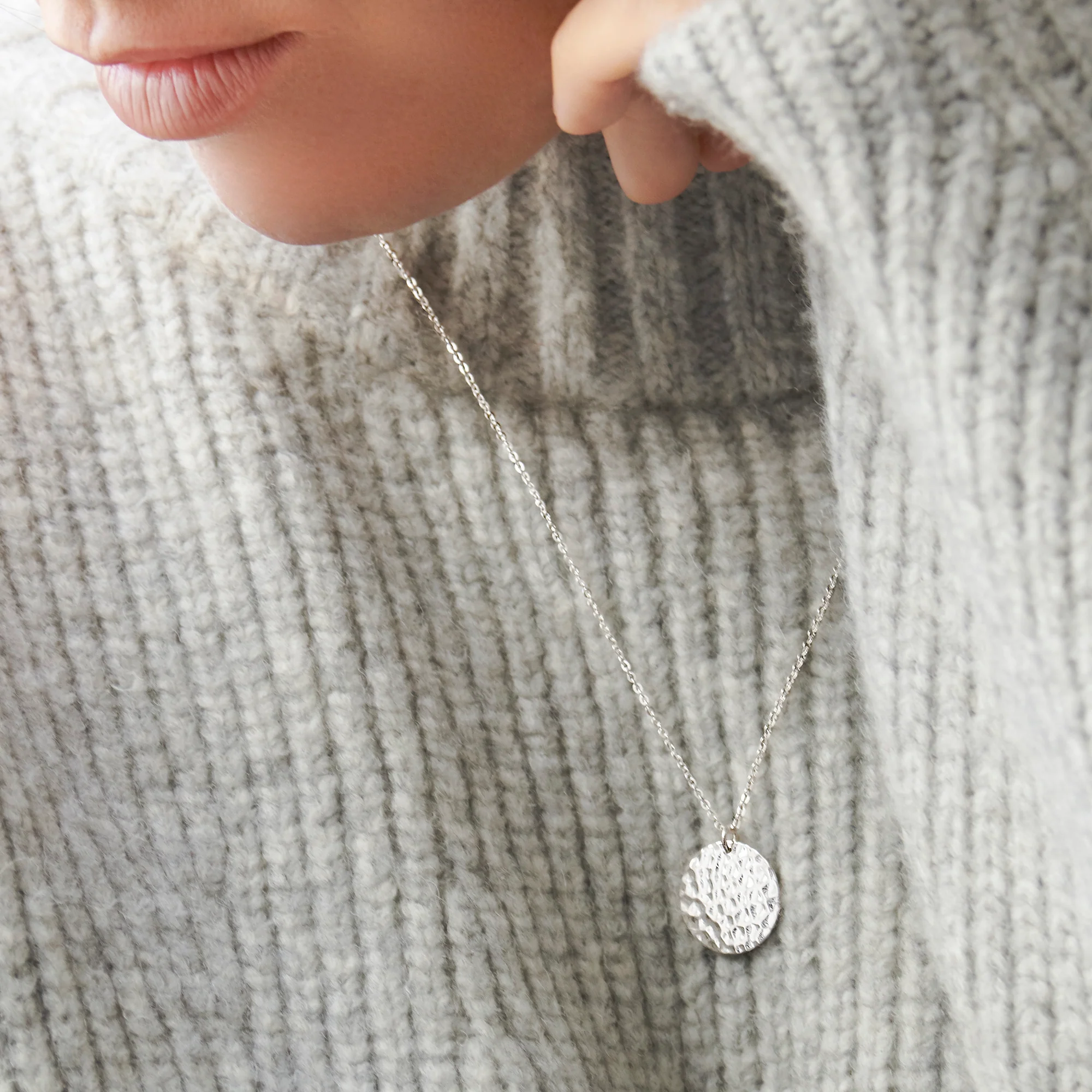 Hammered Disc Chain - For Layering