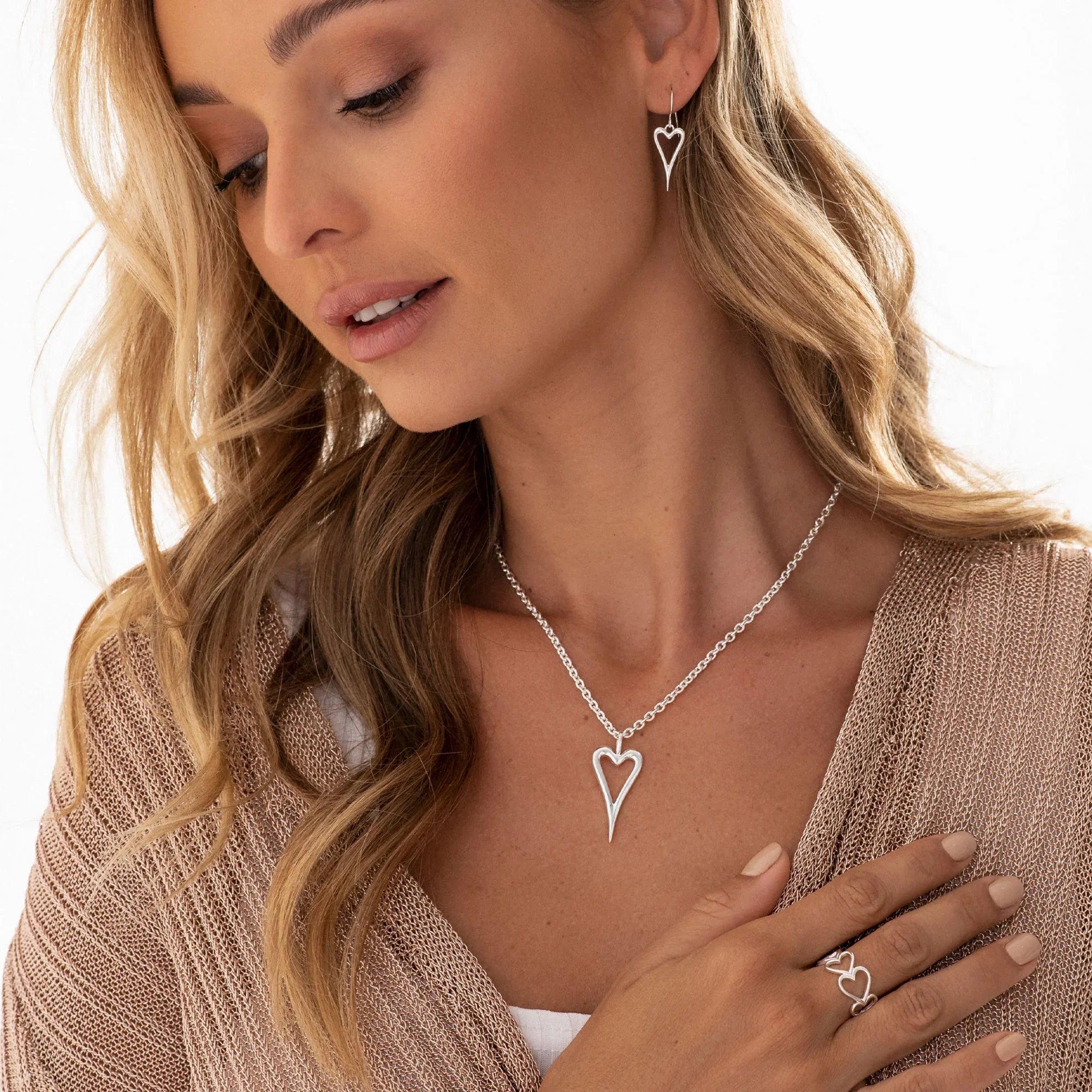 Love Me Heart Ring - Image 2