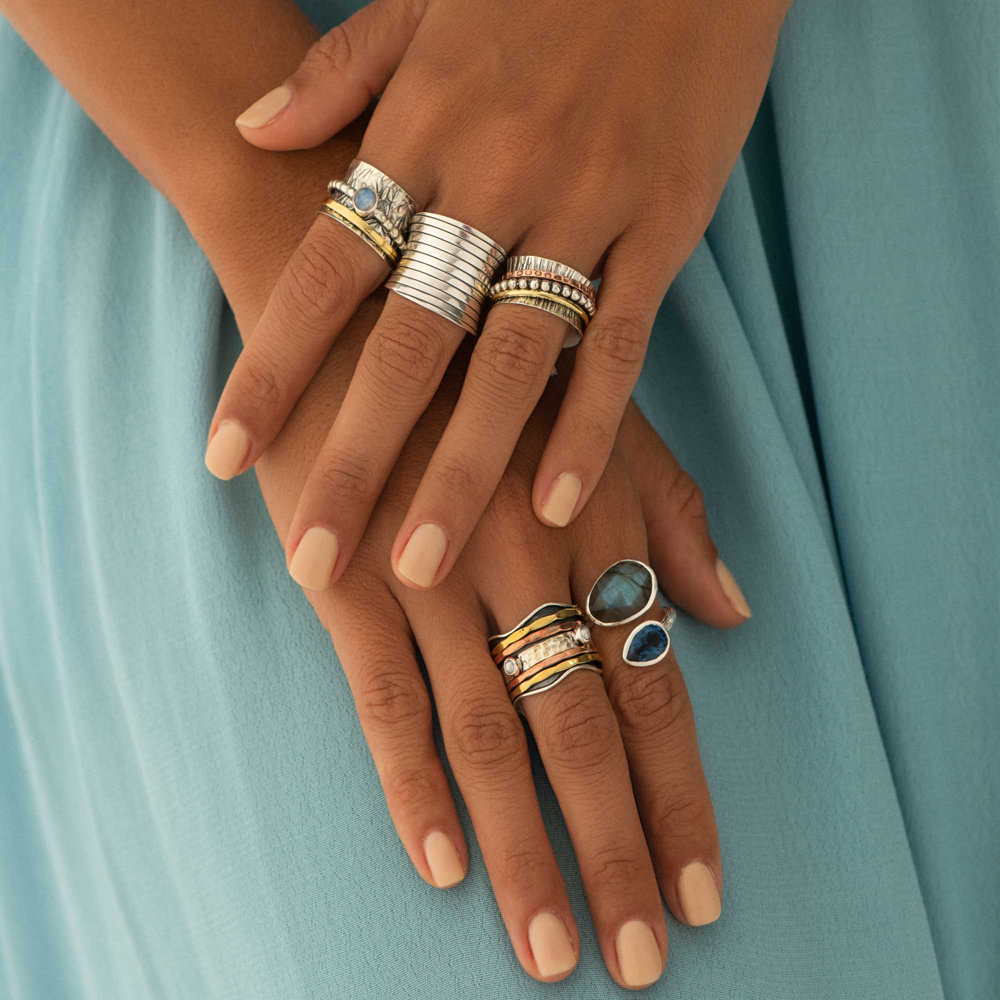 Majestic Pearl Spin Ring - Image 2