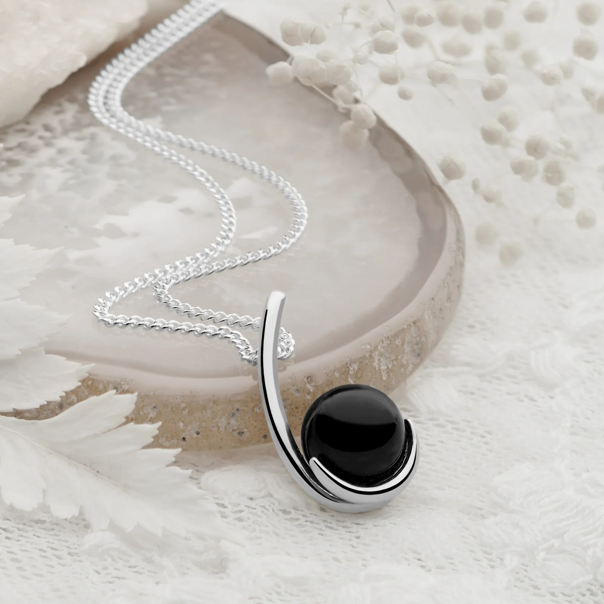 Midnight Aura Gift Set - Image 5