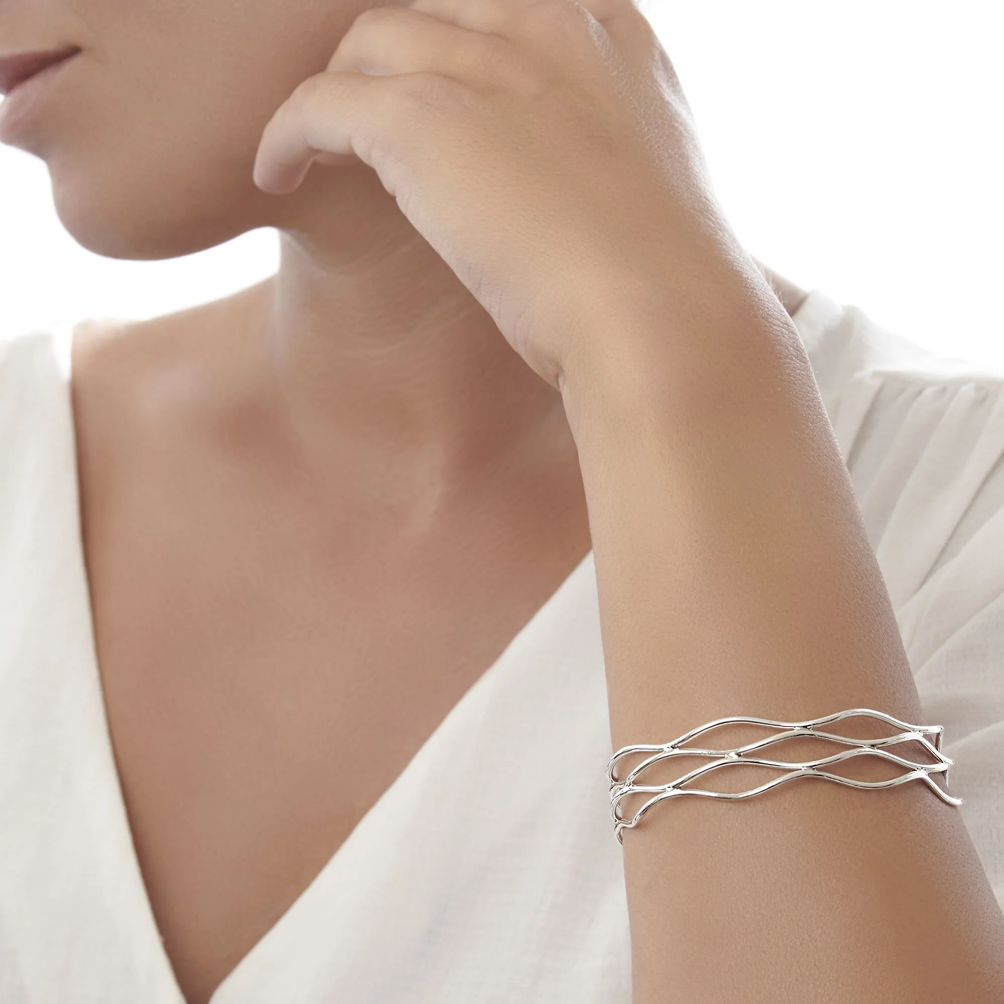Ocean Waves Dream Bangle - Image 4