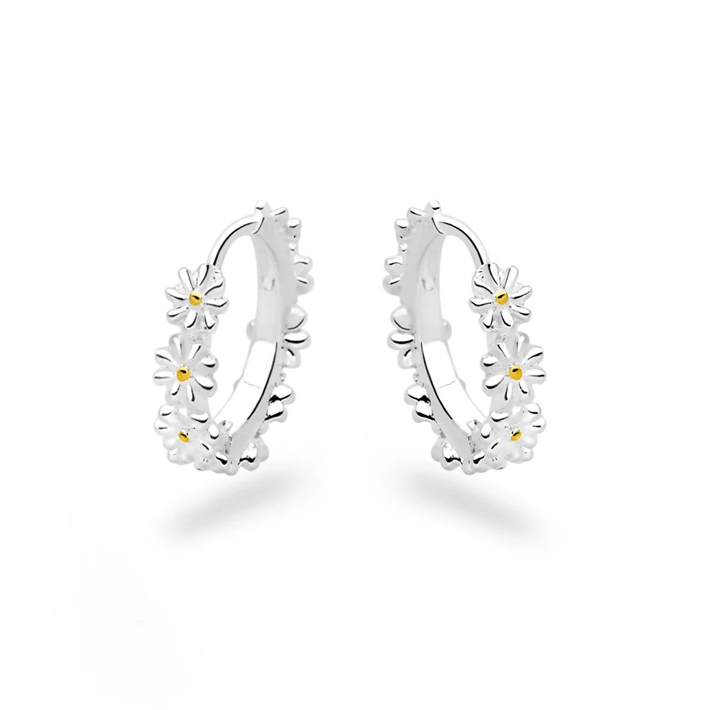 Petite Daisy Chain Huggie Hoops - Image 3