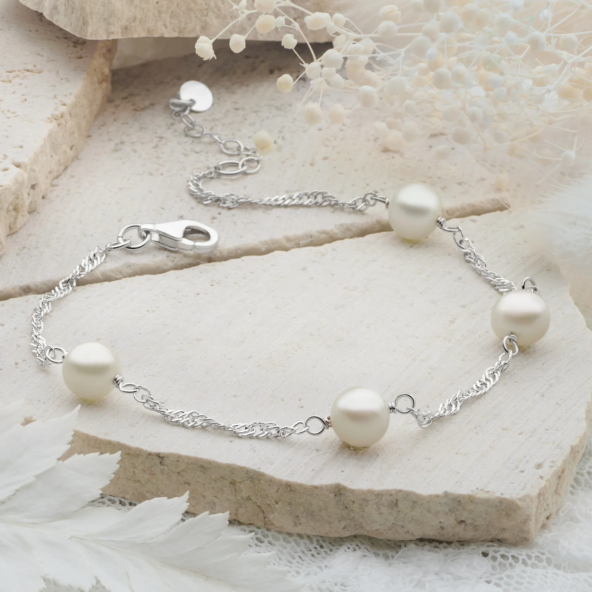 Pure Pearl Bracelet - Image 3