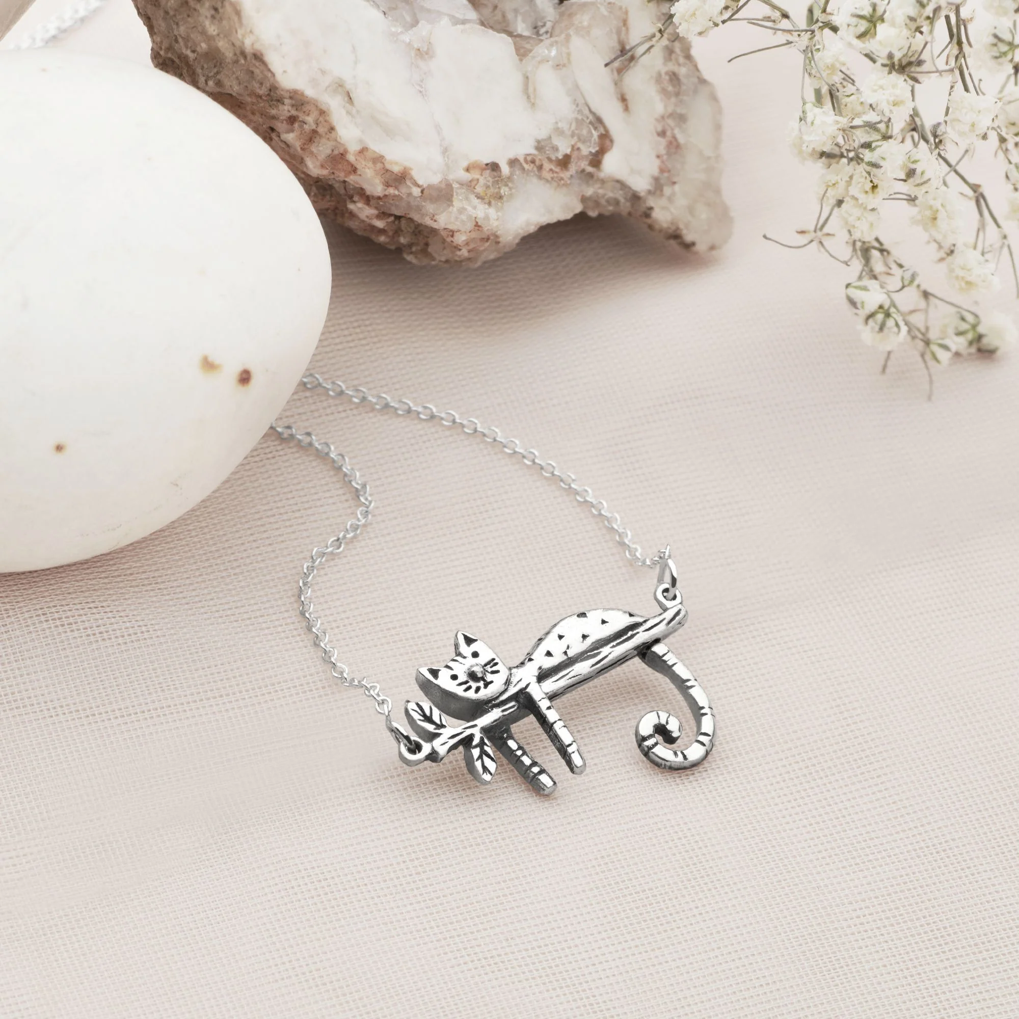 Relaxed Kitty Necklace - Image 3