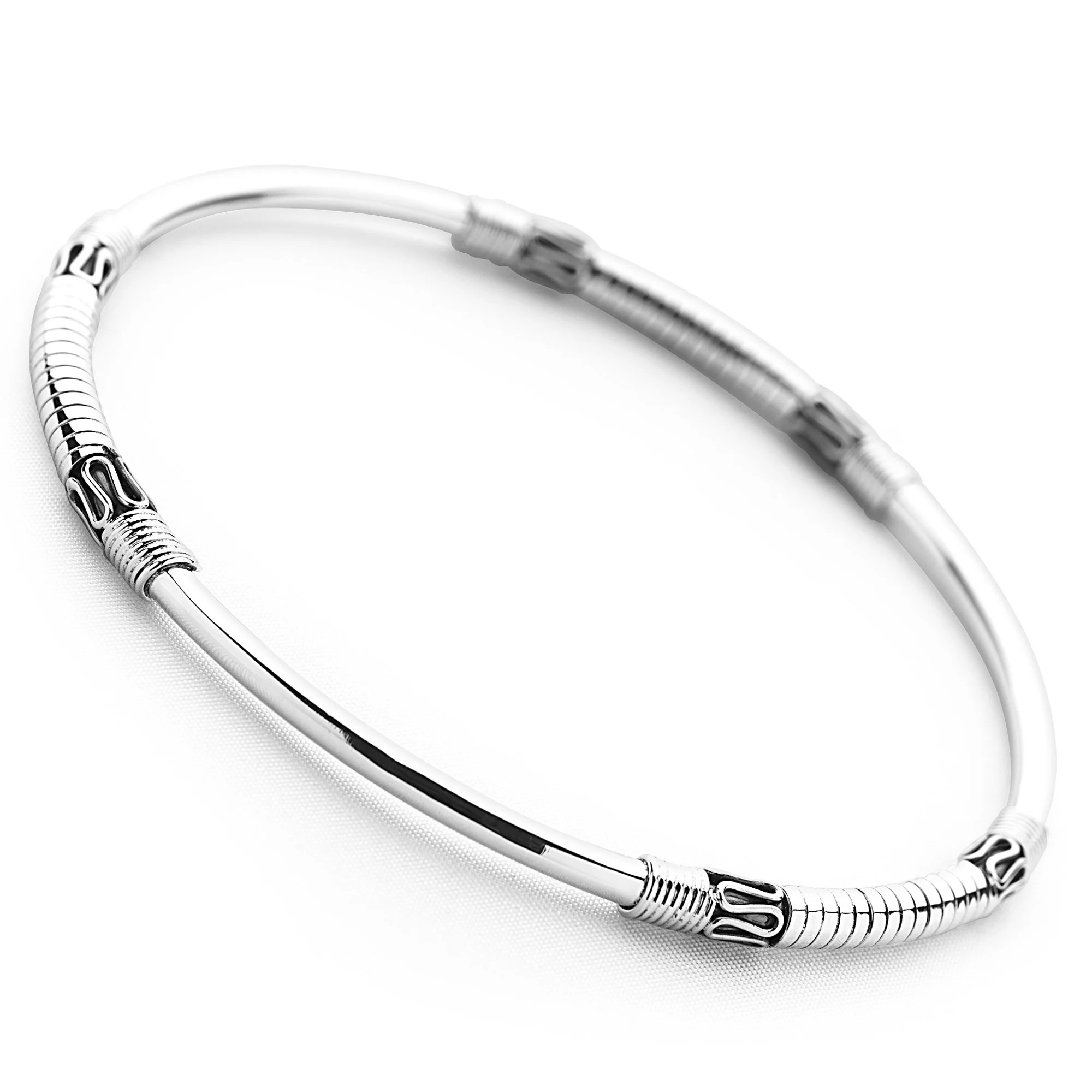 Sepang Kama Bangle