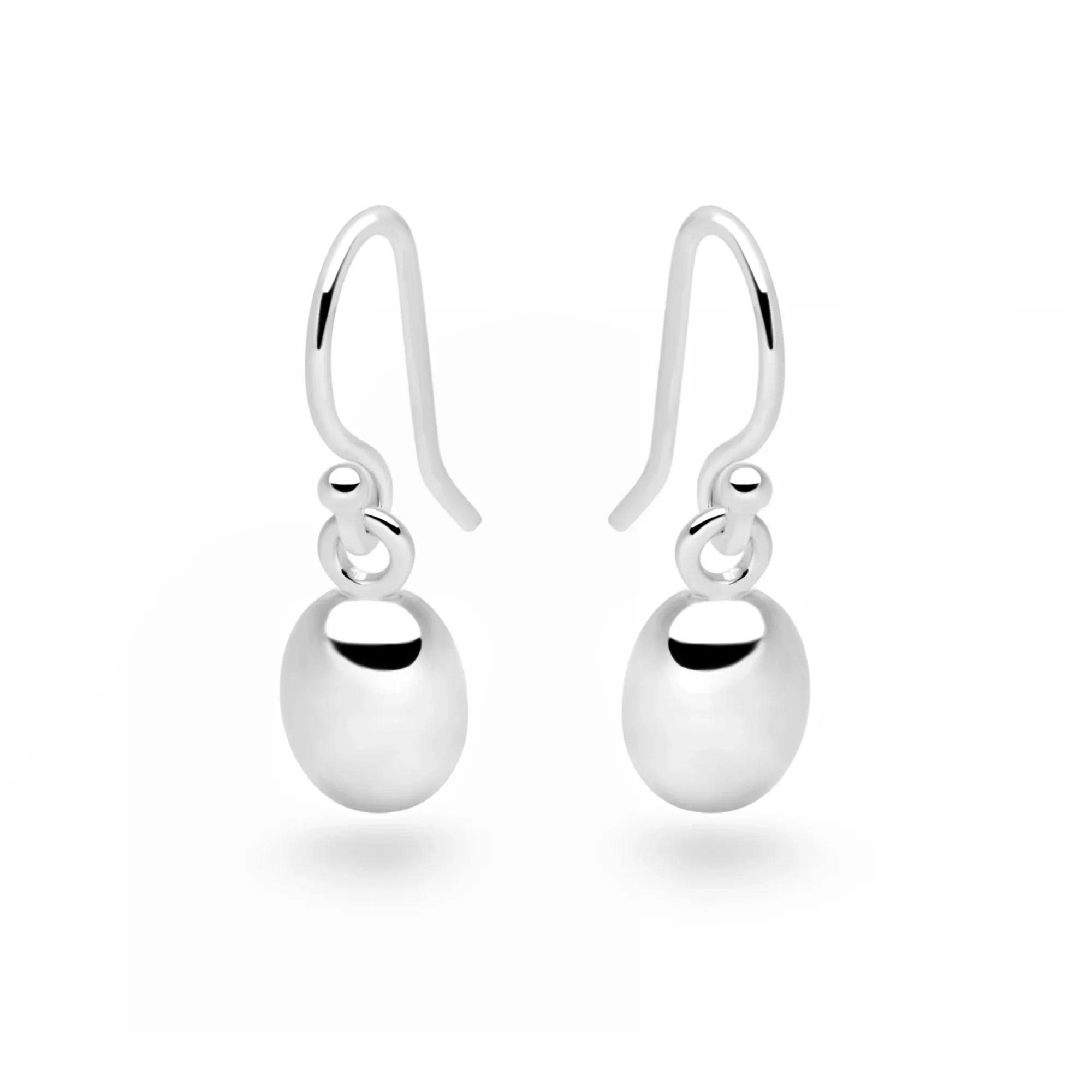 Silver Pearl Earrings