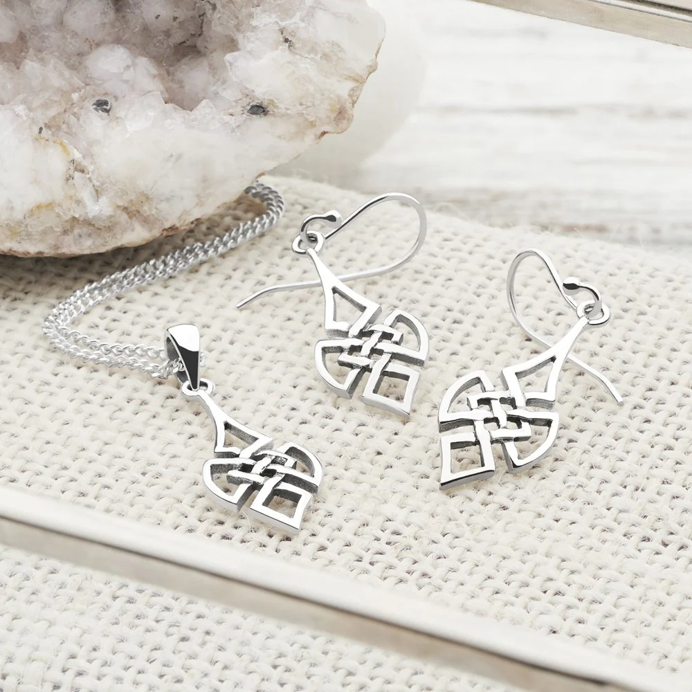 Siochain Silver Earrings - Image 2