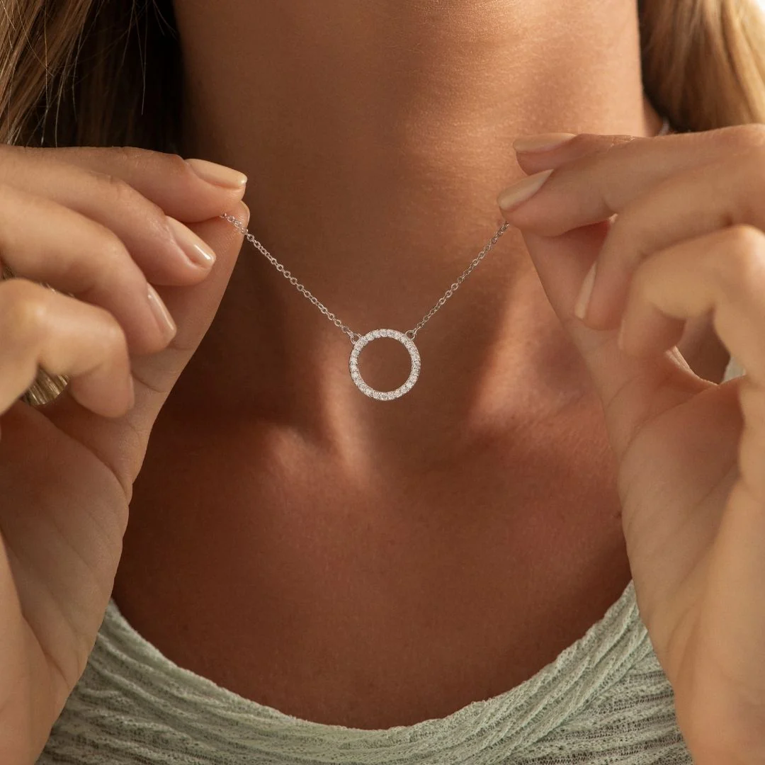 Sparkling Halo Chain - Image 2