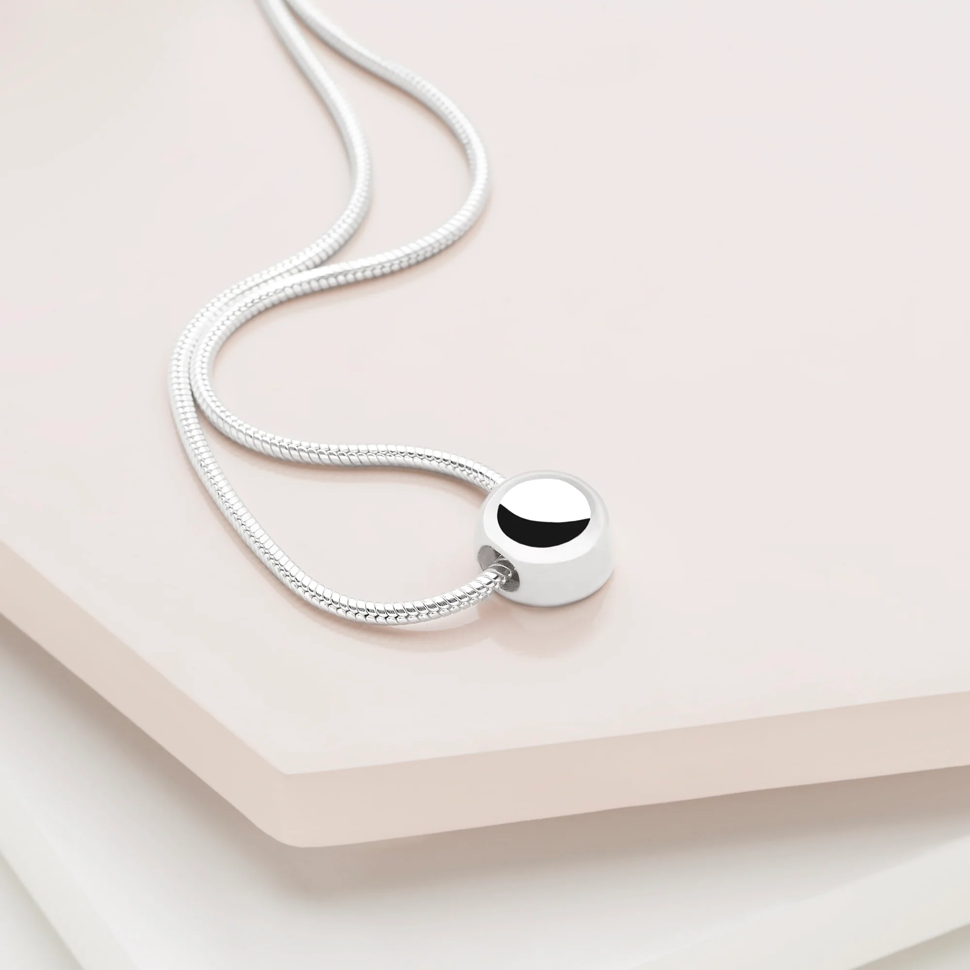 Stella Silver Pebble Pendant - Image 3