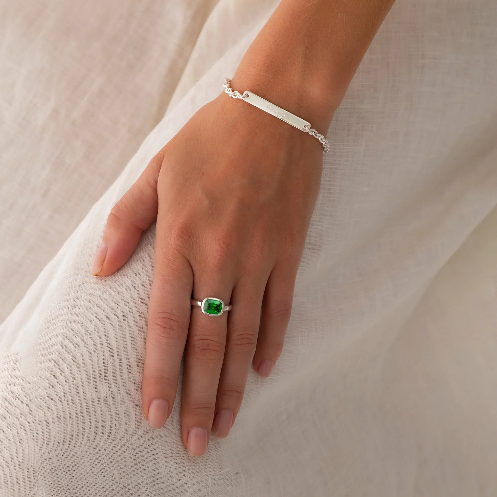Verdant Verde Ring - Image 2